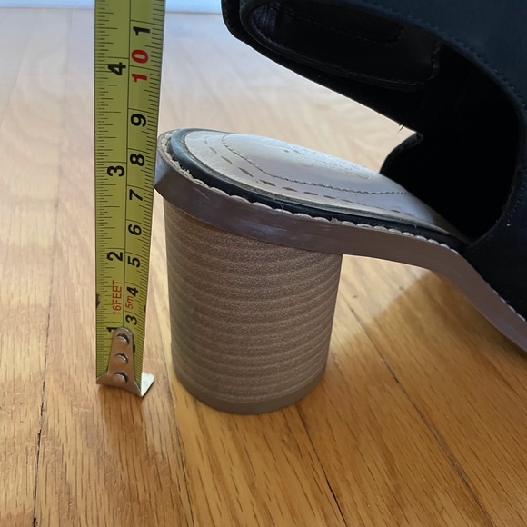 Clarks size 8.5 women’s peep toe sling back shoe - Picture 7 of 8